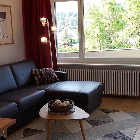 Alpen-Fewo, Residenza Quadra 322 Apartment Флимс Екстериор снимка